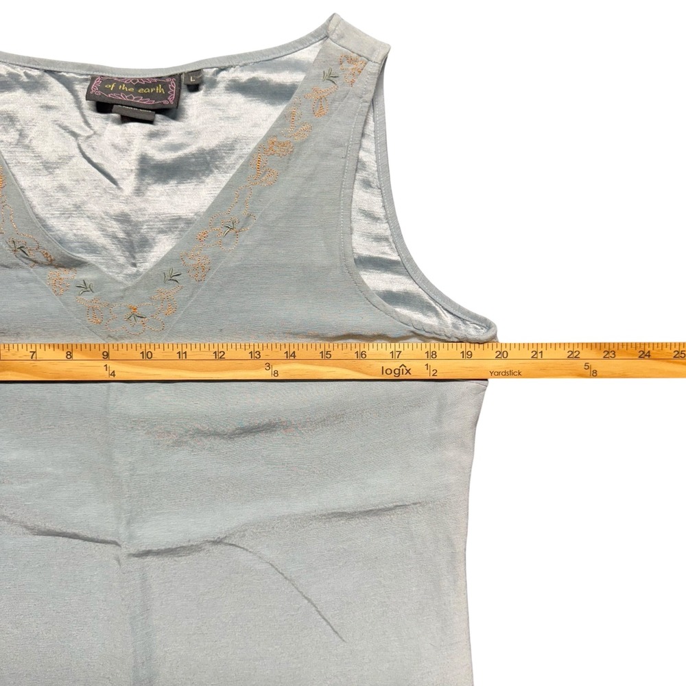 Of The Earth Tank Top Silk Hemp Large Light Blue Floral Embroidered V-Neck Boho - Picture 7 of 11